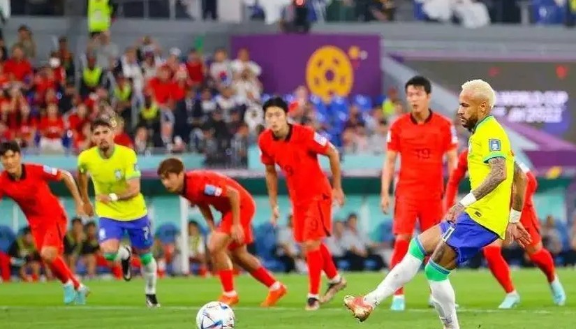 本届世界杯中日韩都二号站进16强！他们是亚洲之光