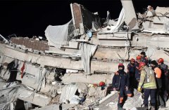 <strong>2号站意大利专家：土耳其地震后板块相对</strong>