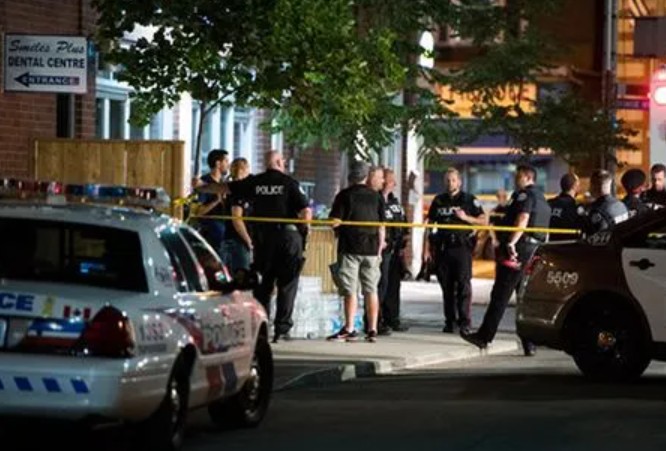 多伦多大规模枪击 2号站枪手也在事发现场身亡