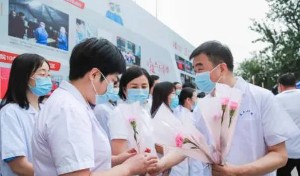 2号站每周11分钟“链接”生命，身边好微医系列公益活动在京启动