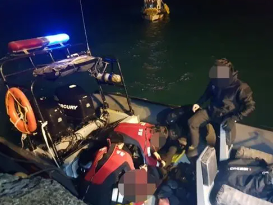 中国籍男乘客从韩国济州驶往釜山发生坠海 抢救无效后死亡二号站